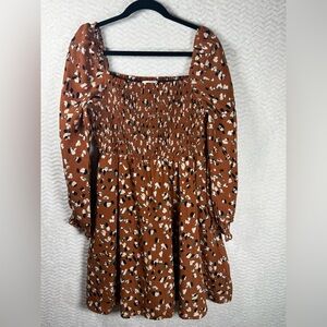 Hailey & Co Brown Patterned Smocked Dress. Size Large